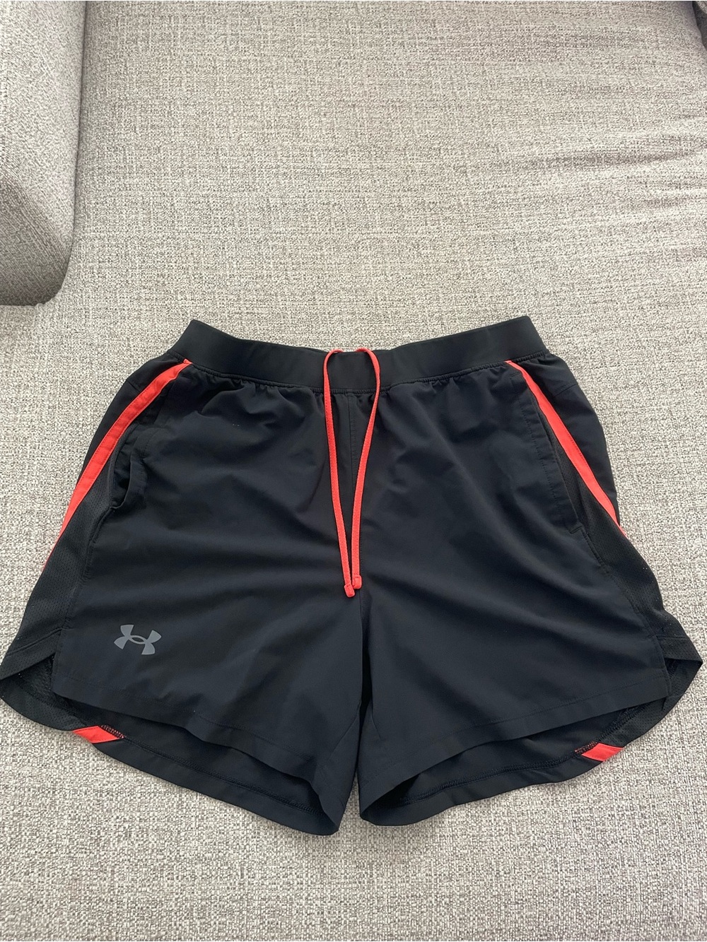 Under Armour Men’s Black Athletic Shorts with Red Trim
